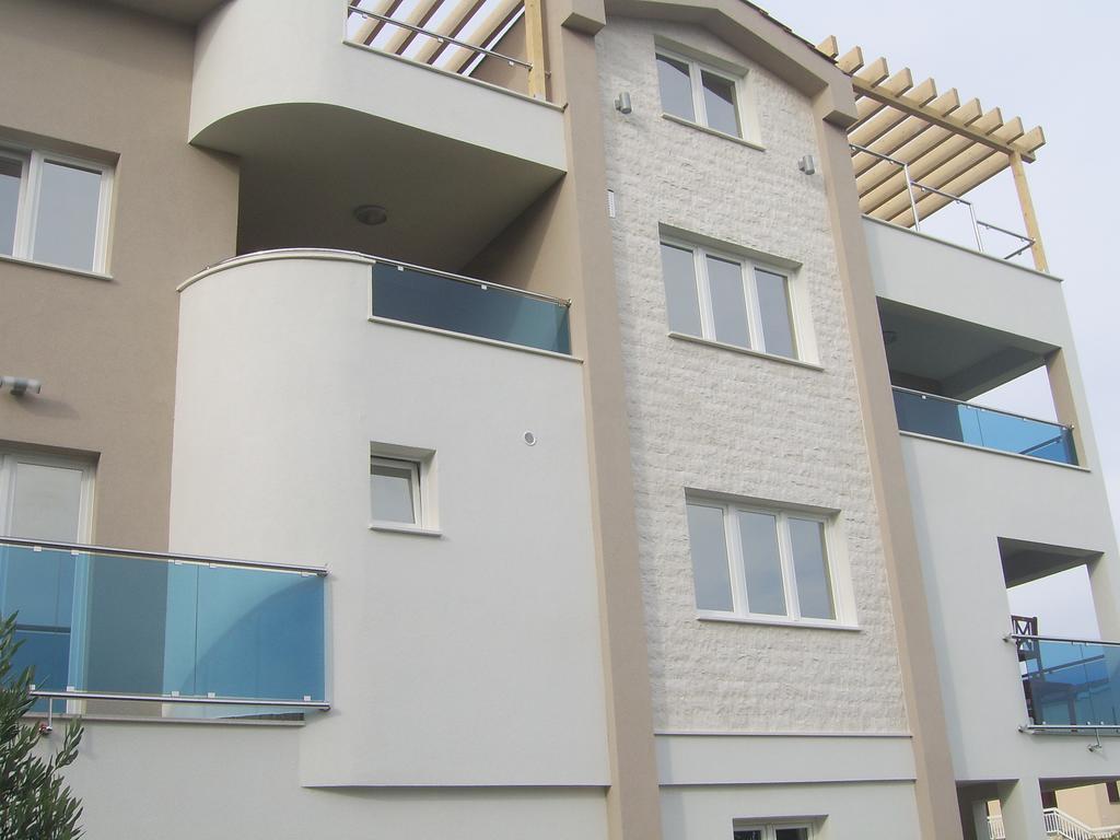 Apartments Villa Erik Rogoznica  Exterior photo